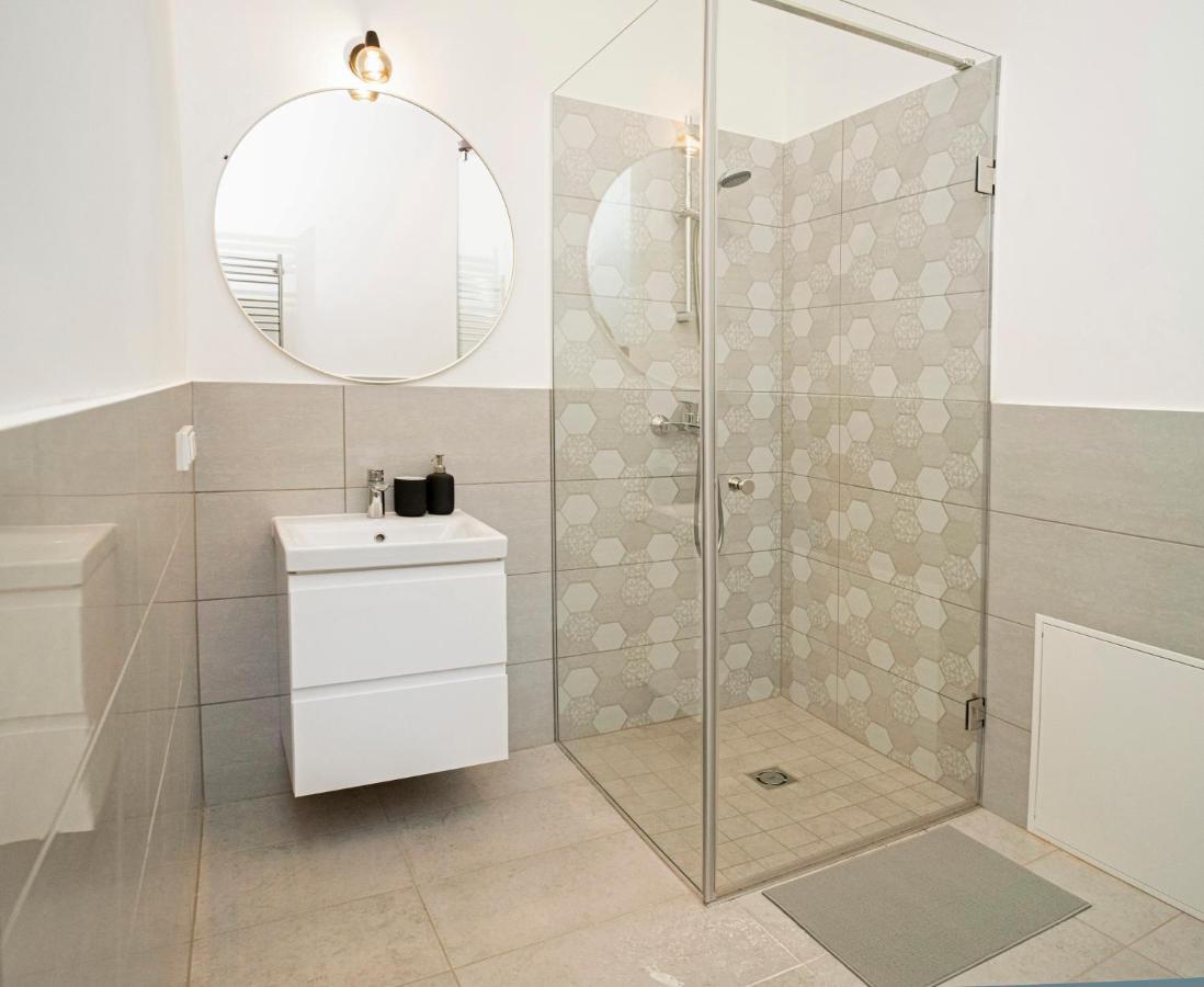 Central Station Apartment No3 Kaunas Extérieur photo